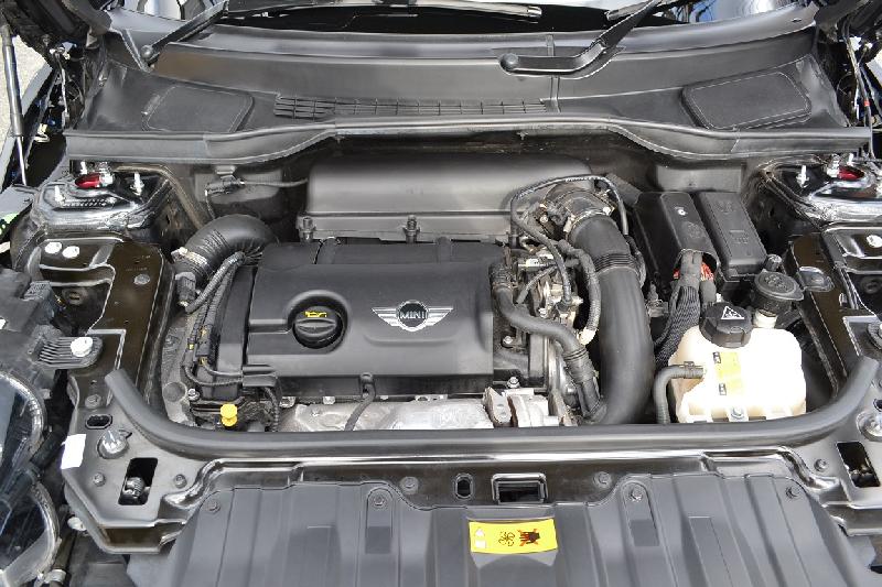 BMW ミニ  ペースマン クーパーＳ 年式：平成25年9月式 走行：5.3ｋ 検査：平成30年9月迄 _6008