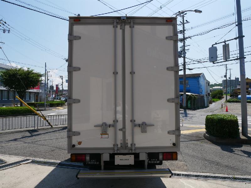 いすゞ　エルフ 平成28年8月式 走行0.2万K 検査受渡 _7940