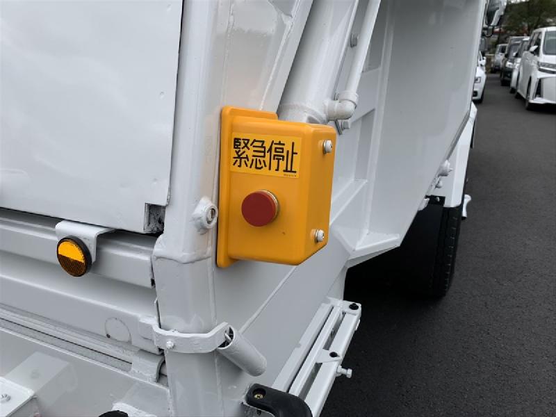 いすゞ　エルフ　プレス式パッカー車 平成17年5月式 走行4.5万㎞ 検査受渡 _13349