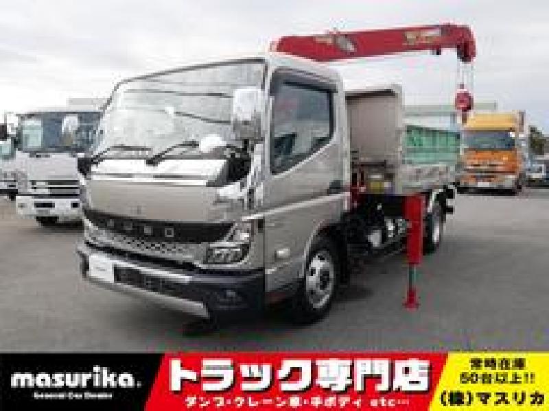 ３．１ｔ　ダンプ付４段クレーン　ラジコン付　カスタム/令和４年５月式/走行814ｋｍ/検査：令和８年９月迄/